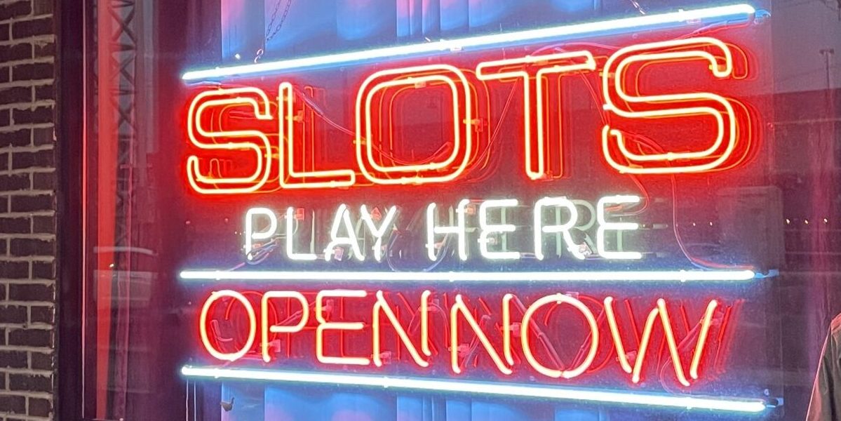 Slots Signs